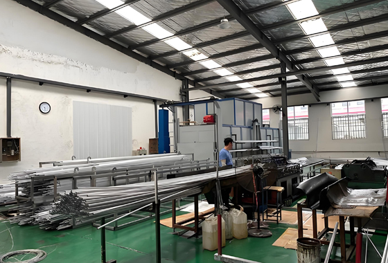 テントメーカー