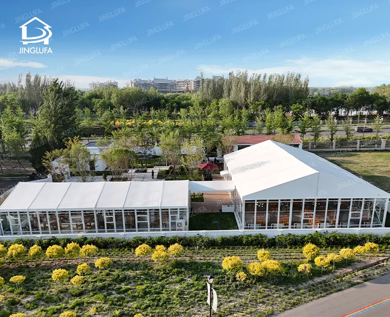 マーキーテント